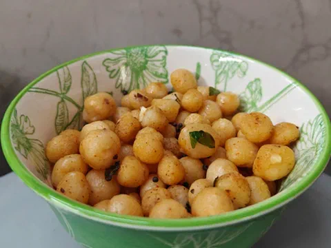 Amani Kozhukattai